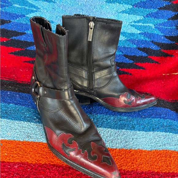 Harley Davidson Boots - Picture 4 of 6